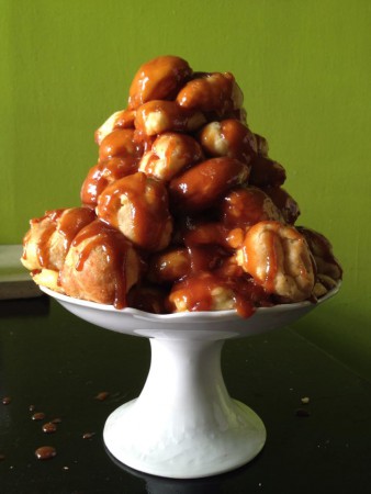 Croquembouche